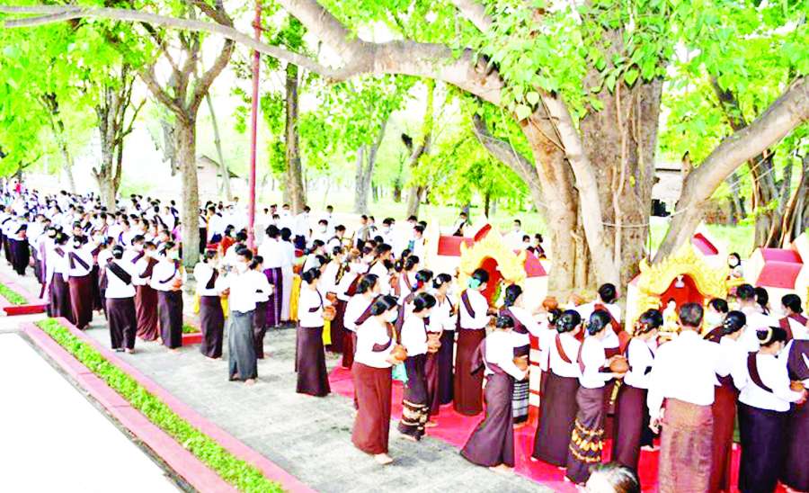 မွန်မြတ်ပြည့်စုံ လကဆုန် သွန်းကြညောင်ရေပွဲ (722)