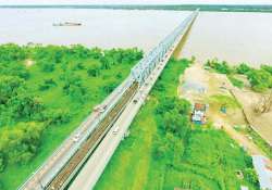 လမ်းပန်းဆက်သွယ်ရေးနှင့် ဘက်စုံဖွံ့ဖြိုးတိုးတက်နေသည့် မြန်မာနိုင်ငံ၏စီးပွားရေးမြို့တော် ရန်ကုန်