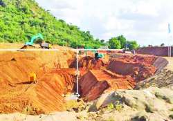 မိုးခေါင်ရေရှား အပူပိုင်းဒေသများတွင် မြေအောက်တမံများကြောင့် စိမ်းလန်းလာတော့မည်