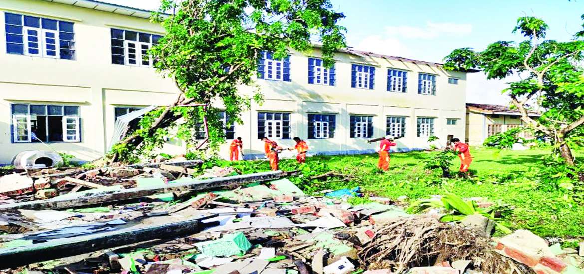 ဆိုင်ကလုန်းမုန်တိုင်း “မိုခါ” တိုက်ခတ်ခဲ့မှုနှင့် စပ်လျဉ်း၍ ရှာဖွေကယ်ဆယ်ရေးကော်မတီ၏ လုပ်ငန်းဆောင်ရွက်မှုများ 