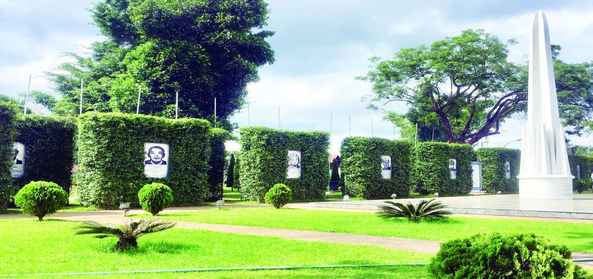 ဆောင်းပါး