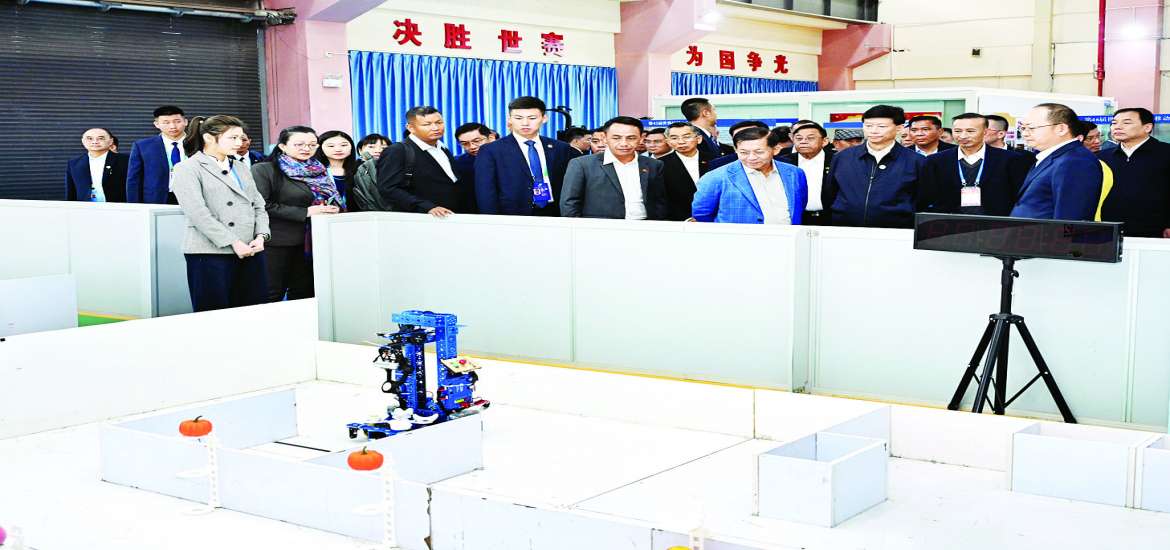 ပန်းကိုလို၍ အပင်ကိုပျိုးခဲ့သည် ပွင့်သောပန်းတို့ လန်းတော့မည်